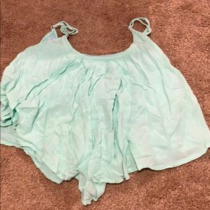 Crop top